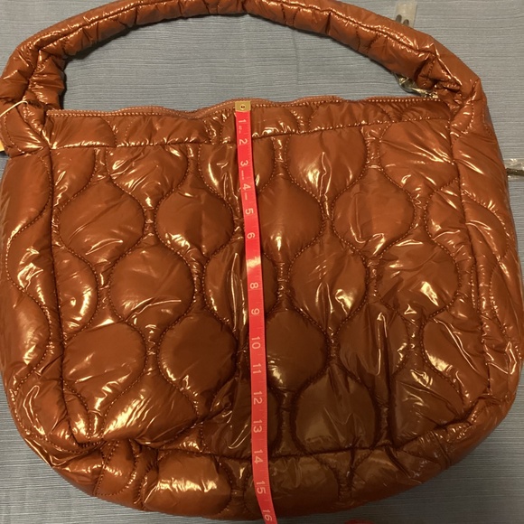 Free People Movement Surplus Shine Carryall bag, nutshell brown, NWT - Picture 11 of 13